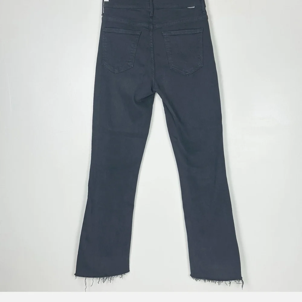 MOTHER Gray Ankle Cropped Jeans - Picture 6 of 11